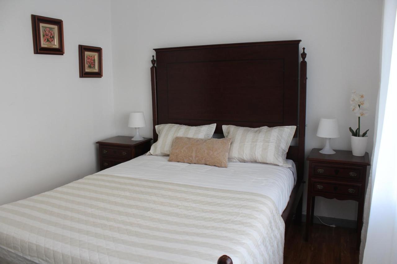 Colina Guesthouse - บรากา ภายนอก รูปภาพ